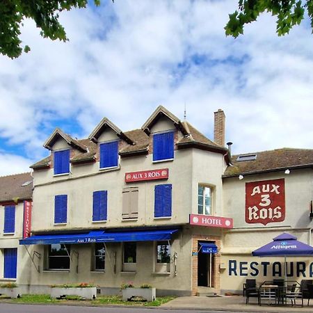 Aux Trois Rois Hotel Pont-Sur-Yonne Ngoại thất bức ảnh